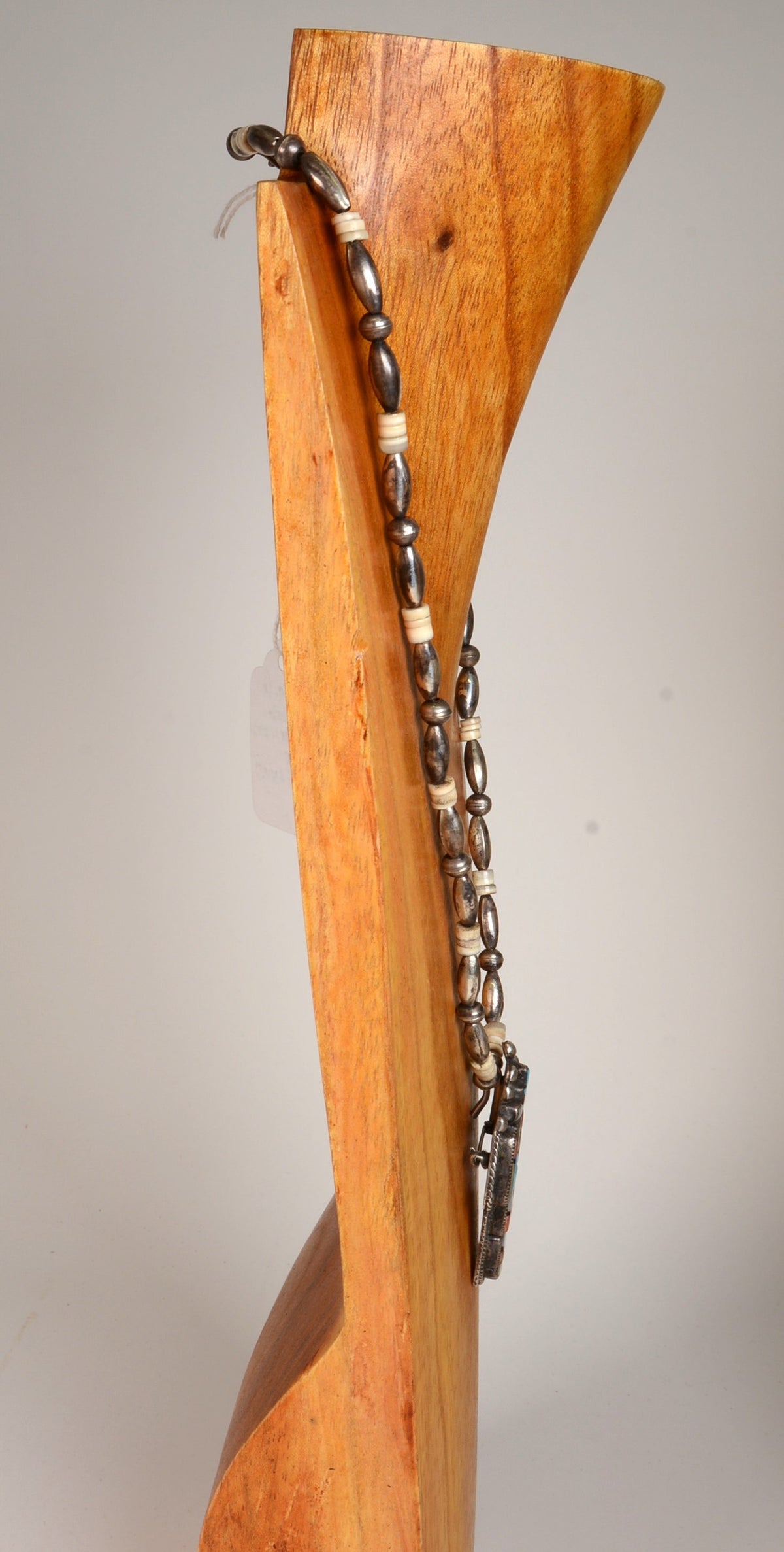 050809-18 - Image 5