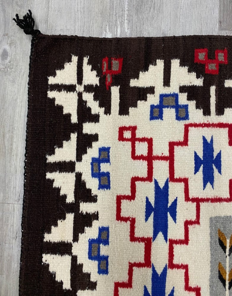 Navajo Yei Rug Teec Nos Pos Triple Border