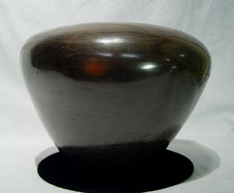 Zuni and Isleta Pueblo Black Pottery By RF of Zuni and DW of Isleta