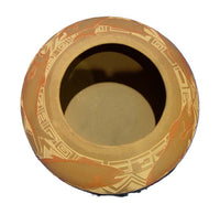Santa Clara Pueblo: Pottery: Jody Folwell, fish images, 1990