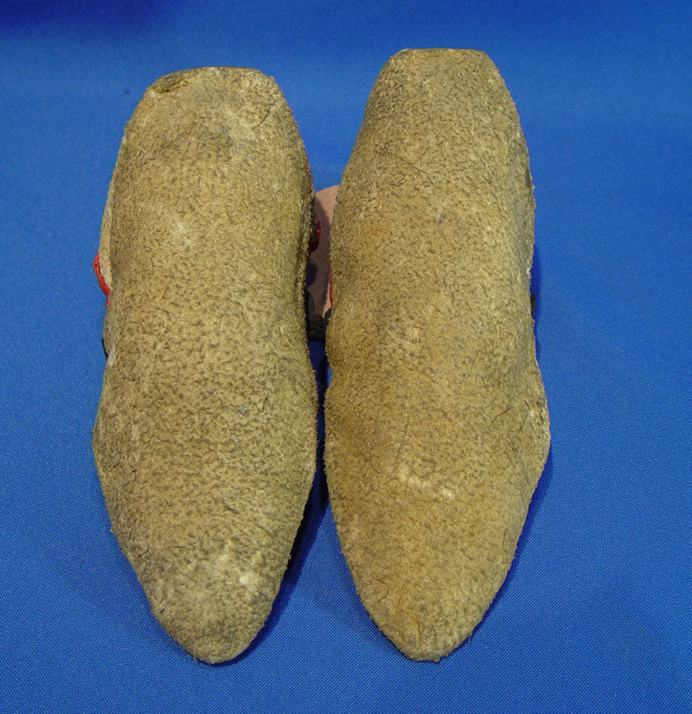 Antique Great Lakes Beaded Moccasins