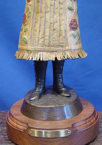 Bronze by Susan Kliewer "'Annie"  Ed.35