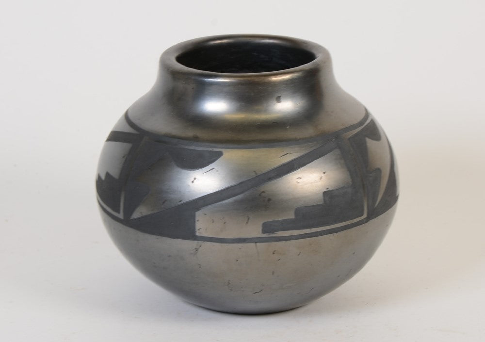 Maria and Santana Gunmetal Geometric Black-on-Black Pottery Jar