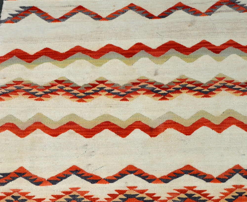 Navajo Transitional-Period Shoulder Blanket