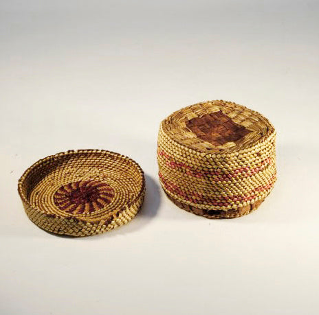 Fine smaller Makah Lidded Basket c. 1920