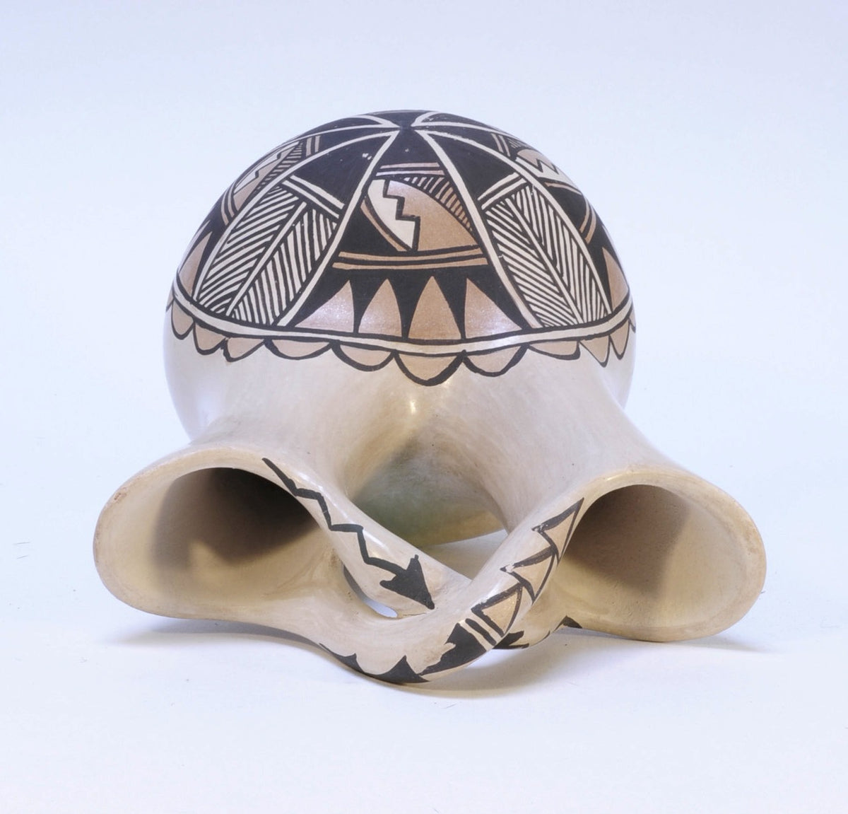 Jemez Pottery: Wedding Jar by Juanita Fragua - Polychrome