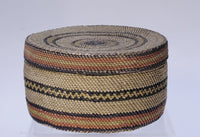 Very fine Makah - Nuu-chah-nulth Lidded Indian Basket
