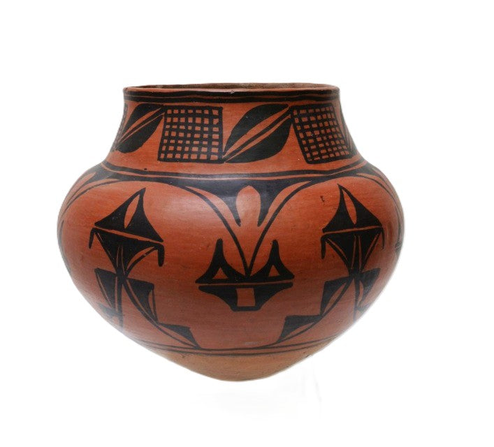 San Ildefonso Black and Red Pottry Olla Attrib. to Marianita Roybal