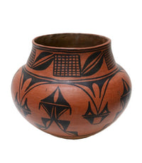 San Ildefonso Black and Red Pottry Olla Attrib. to Marianita Roybal