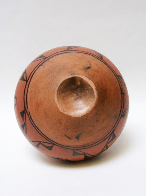 San Ildefonso Black and Red Pottry Olla Attrib. to Marianita Roybal