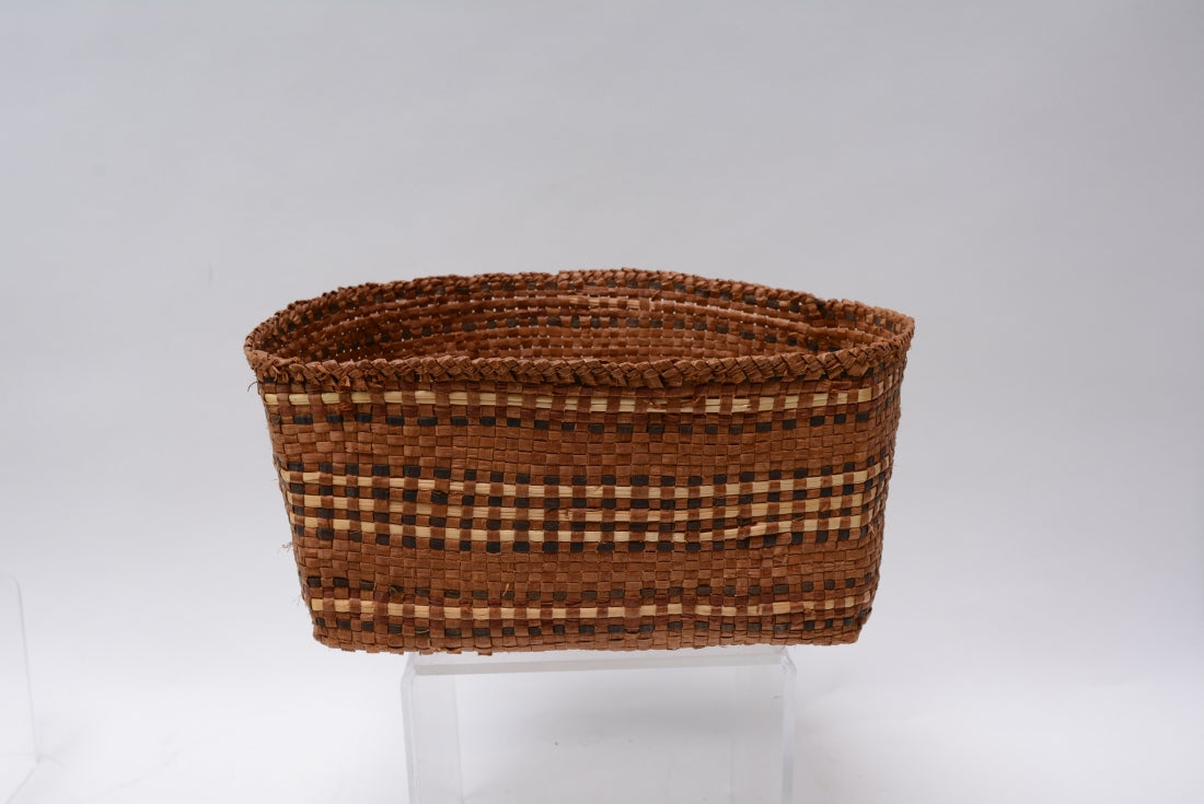 Salish Rectangular Basket, possibly Lummi, with banded motif