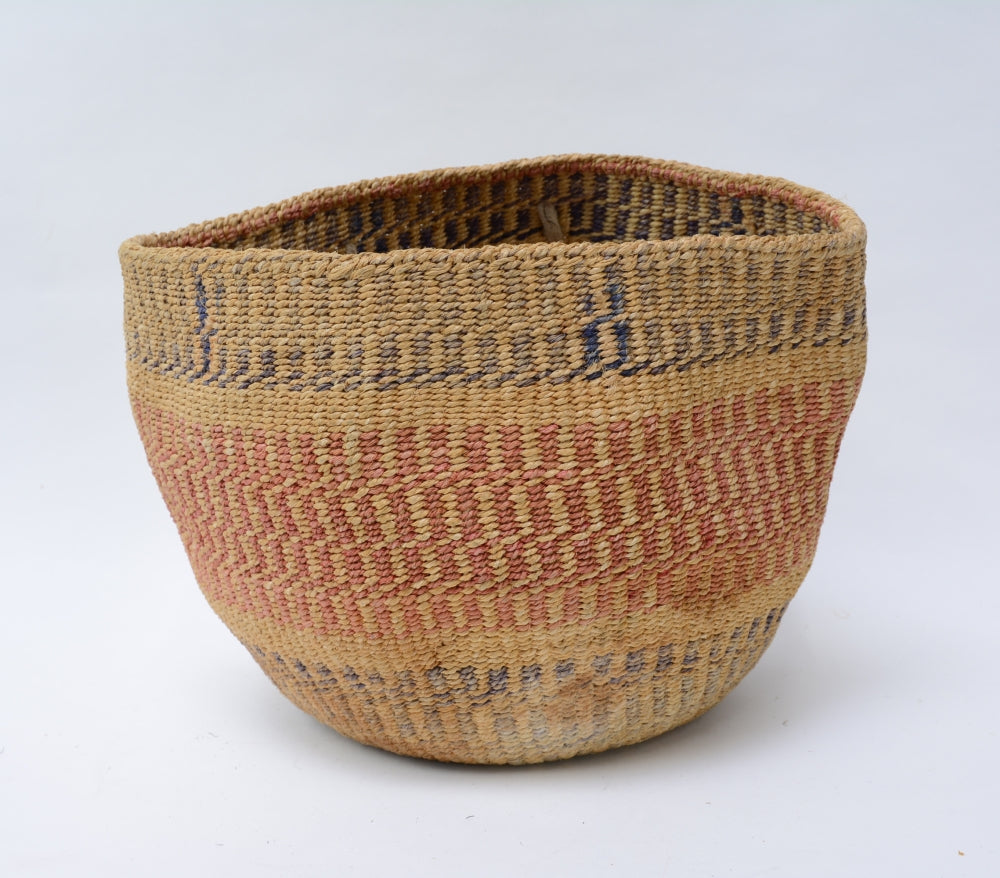 Fine Native Cascade - Plateau Indian Root Bag