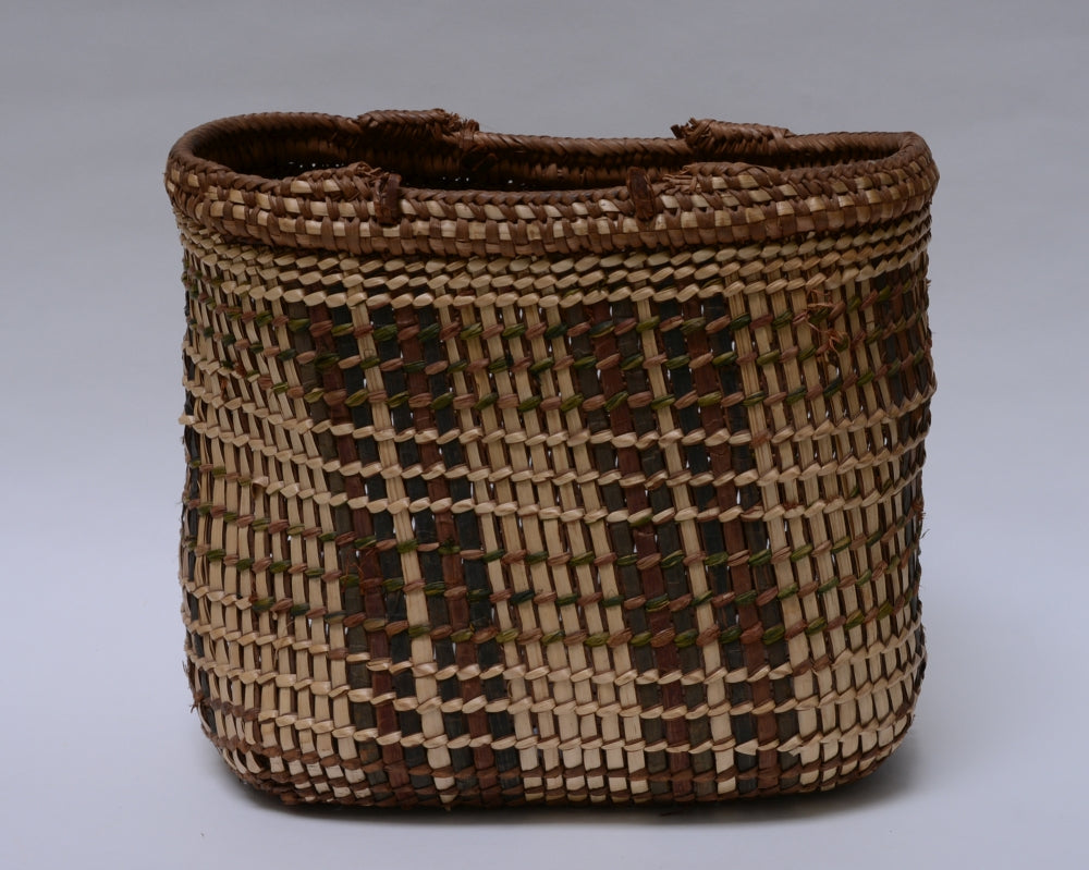 Large Chehalis Basket