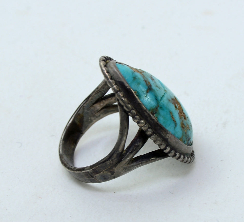 Antique Navajo Ring Size 4 1/2