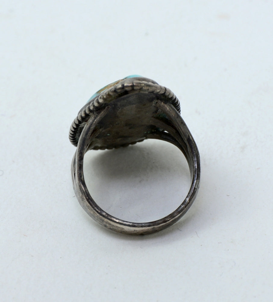Antique Navajo Ring Size 4 1/2