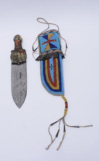 Plains Dag Knife with beaded sheath with turtle handle