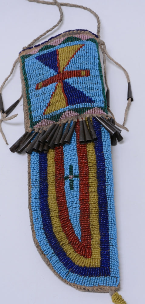 Plains Dag Knife with beaded sheath with turtle handle