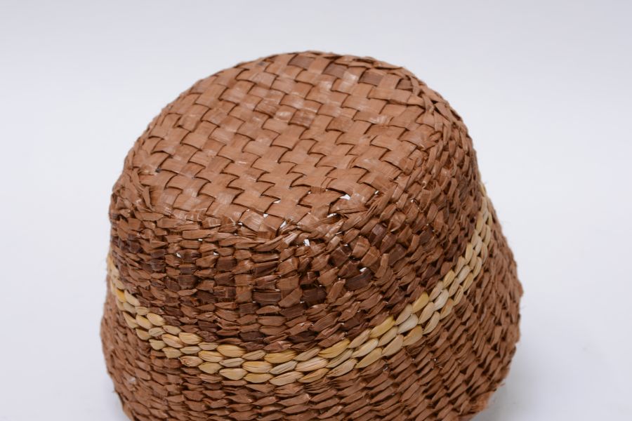 Antique Quinault basketry bowl, light band in center