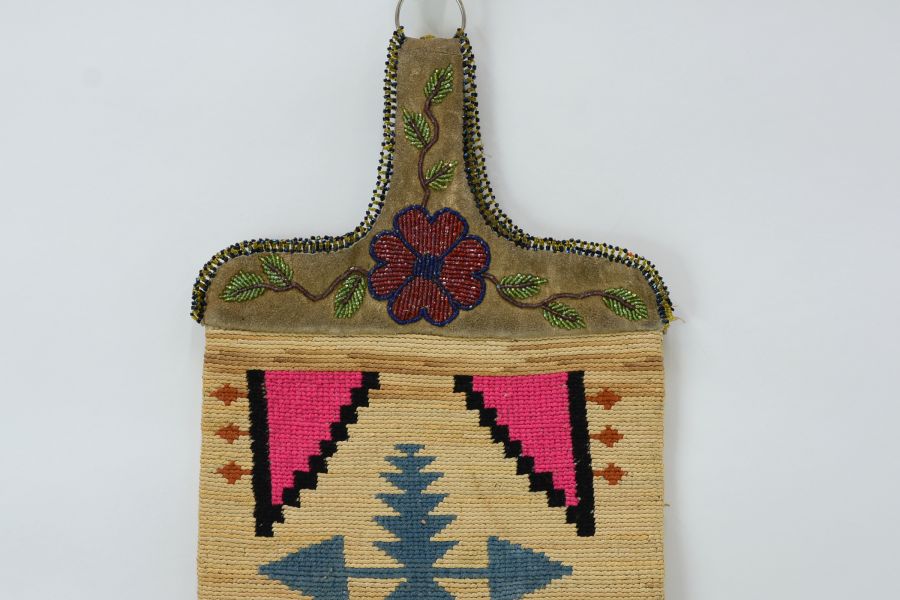 Plateau Nez Perce Cornhusk Bag