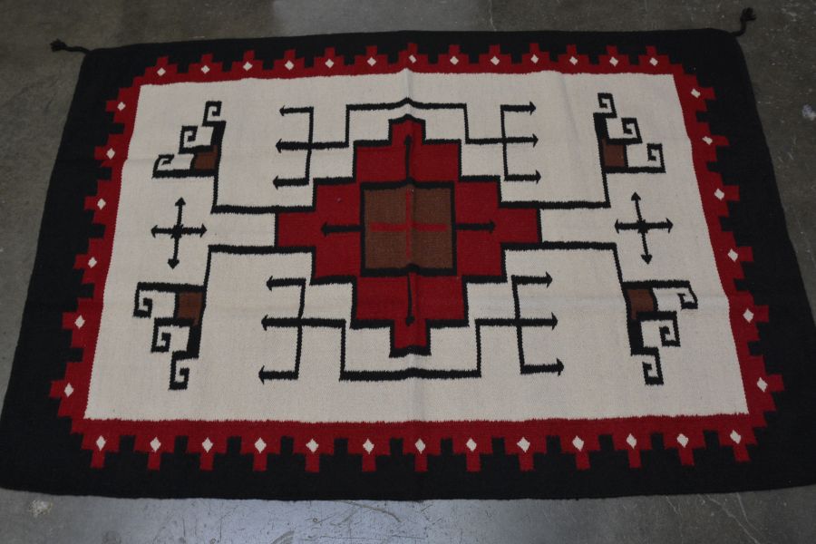 Southwest Area Rug - All Wool - 4' x 6'