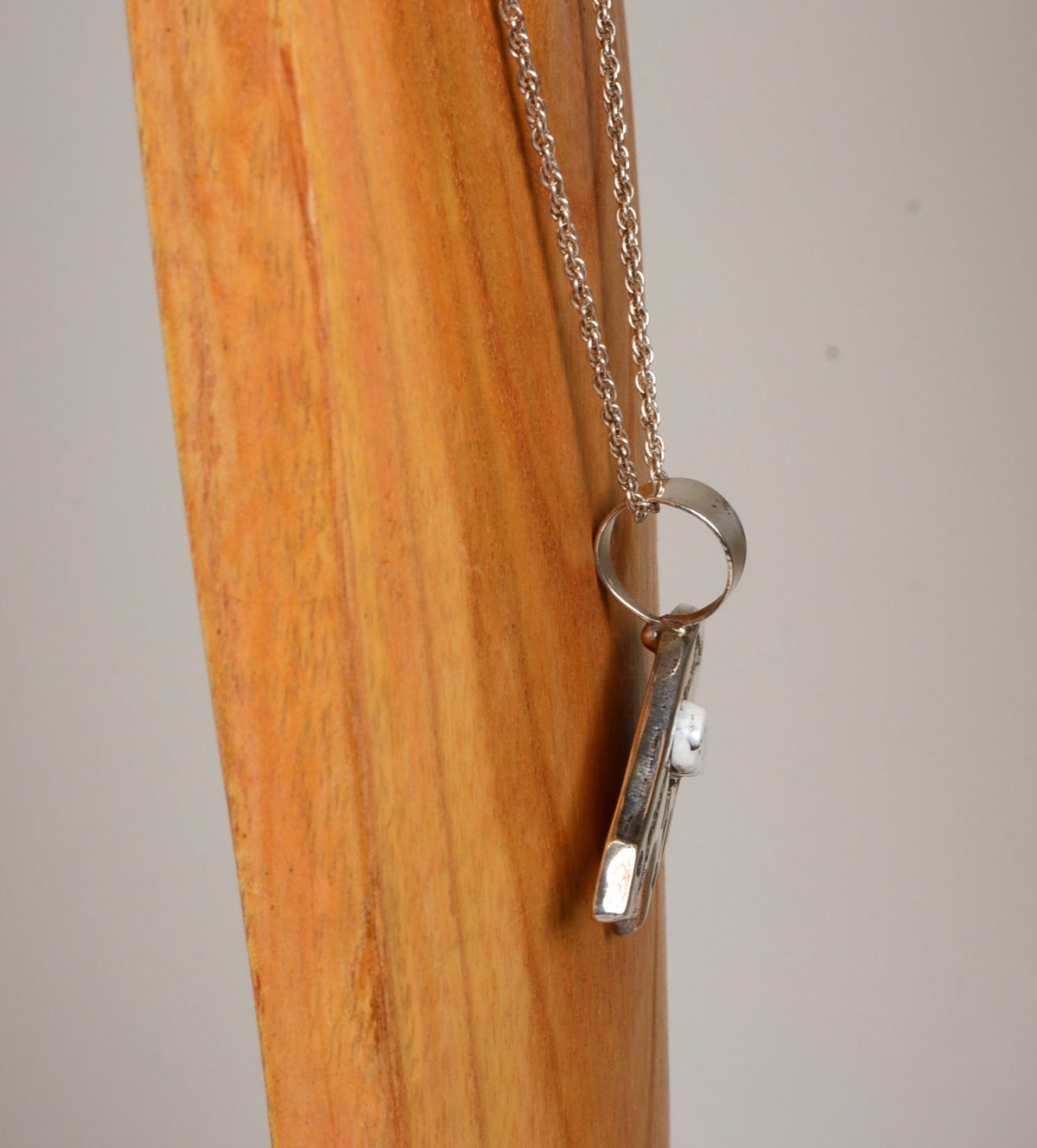Heavy Sterling Silver Bear Pendant with Magnesite (White Buffalo) Gemstone Setting