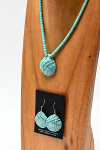 Santo Domingo Shell Necklace and Earrings Set
