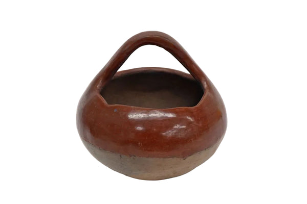 Very Early San Juan Pueblo Pottery Bowl with handle