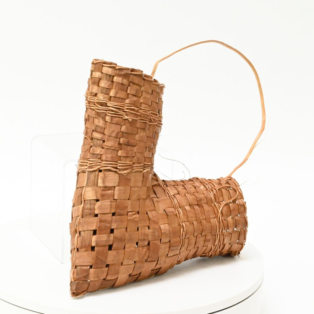 Olympic Pennisula Cedar Basket - "Wall Pocket" Makah / Quinault