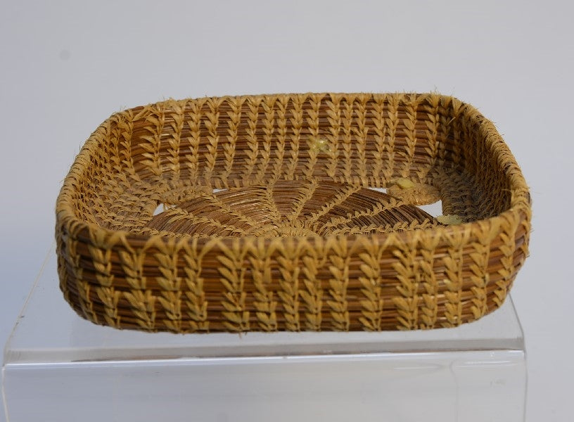 Native American Coushatta Pine Needle Baskets