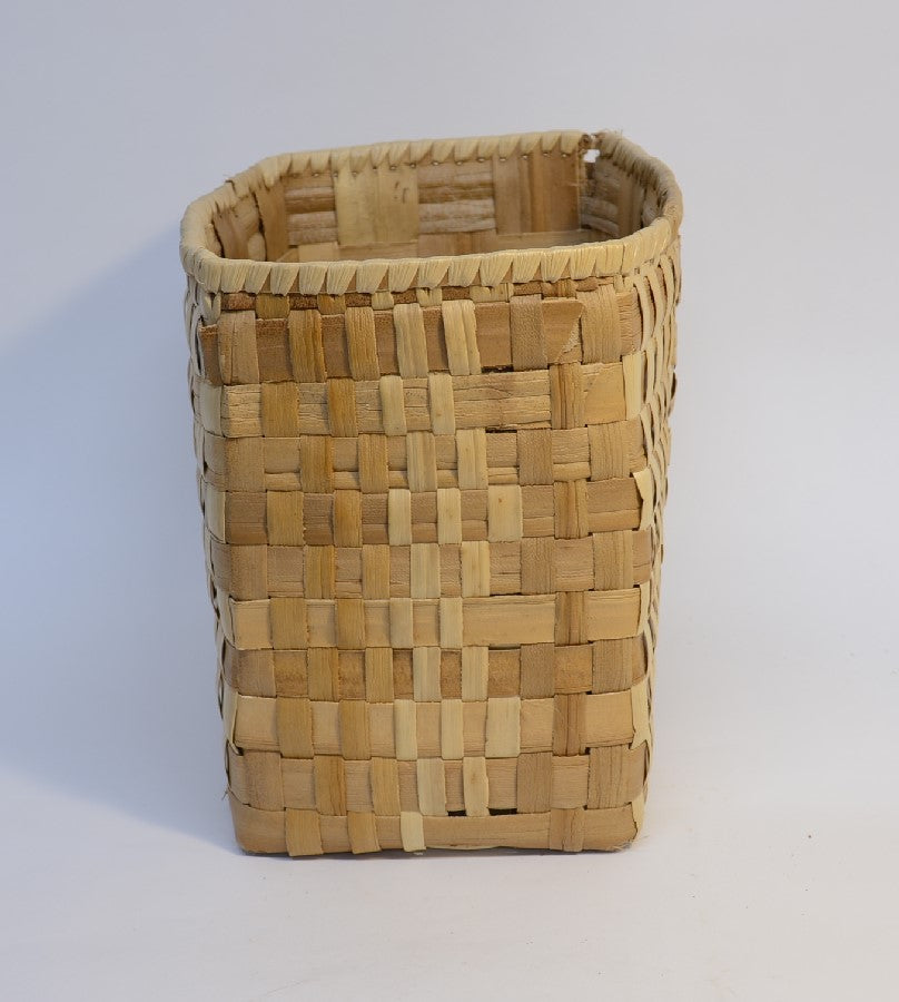 South Pacific Island Basket: Tahiti