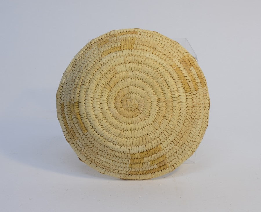 Papago basket, Southern Arizona, coiled Basket Tray of Yucca stem