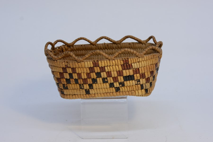 Salish Basket with open rim weave