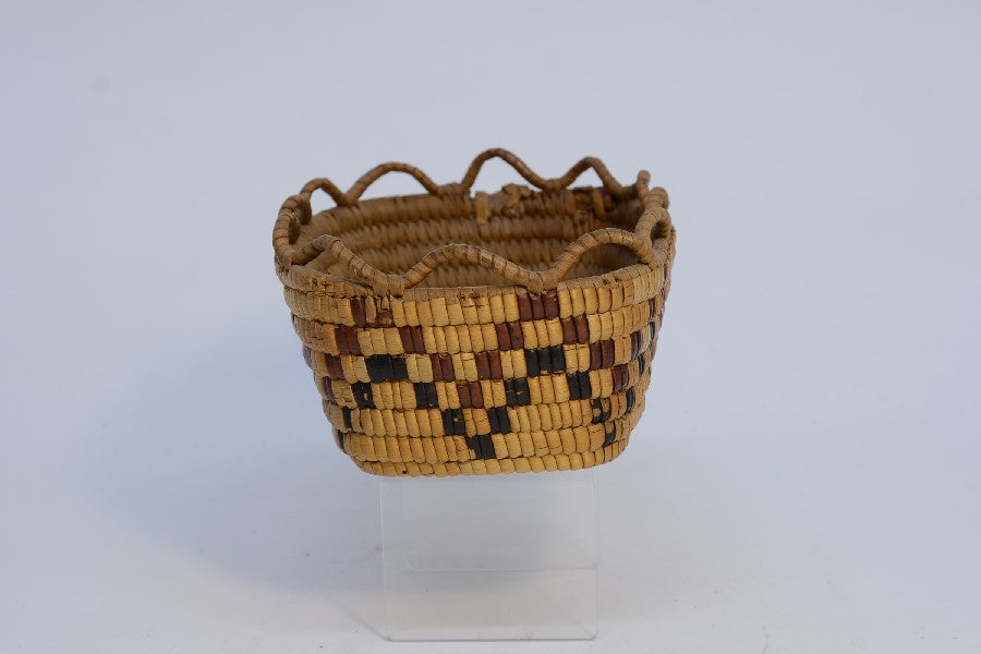 Salish Basket with open rim weave