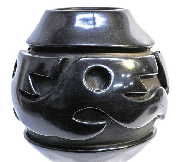 Santa Clara Pueblo Pottery By Mary Scarborough