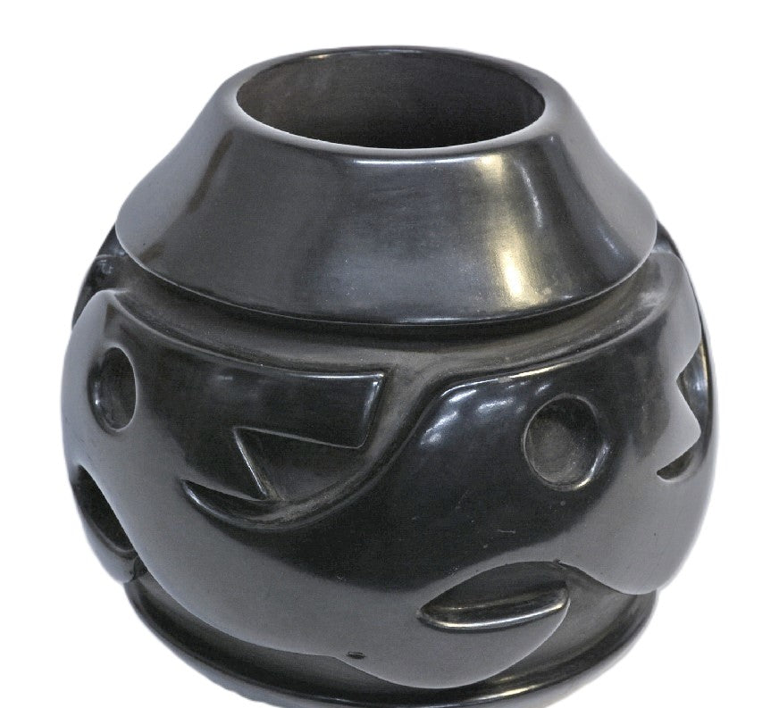 Santa Clara Pueblo Pottery By Mary Scarborough