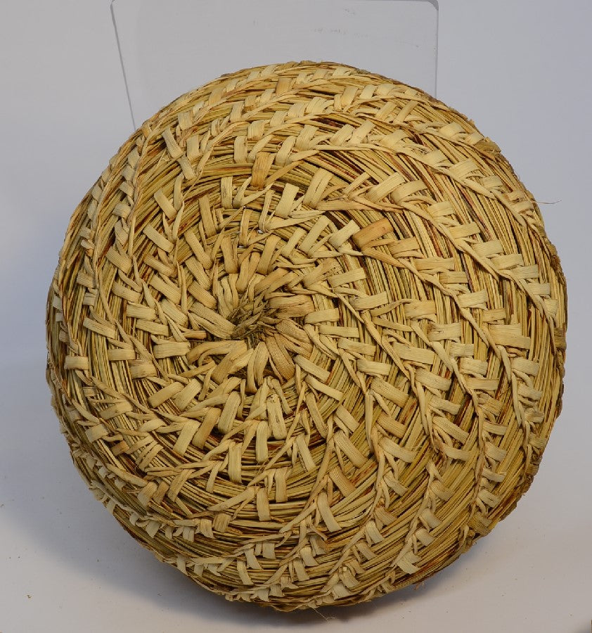 Vintage Papago basket with lid