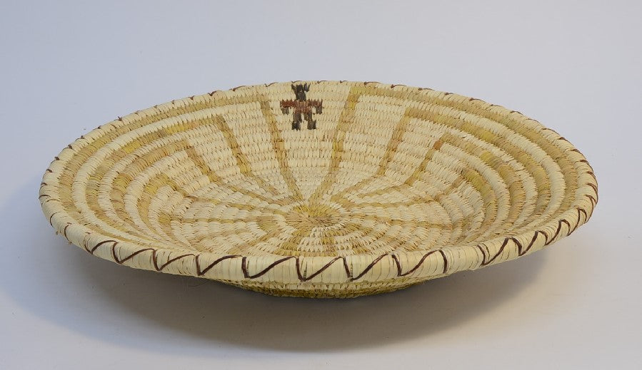 Large Vintage Papago, Tohono O'Odham Basket Tray Man in Maze by Dorothy Miranda
