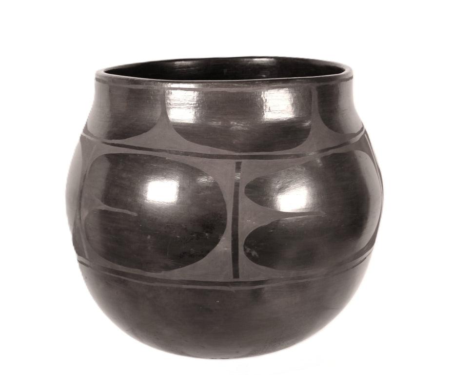 Santo Domingo Pueblo Black on Black Pottery By Rafaelita Aguilar