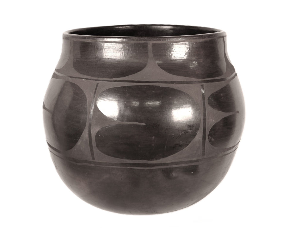 Santo Domingo Pueblo Black on Black Pottery By Rafaelita Aguilar