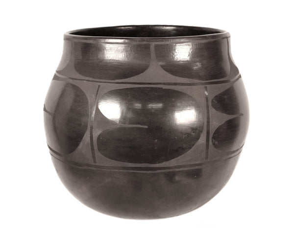 Santo Domingo Pueblo Black on Black Pottery By Rafaelita Aguilar