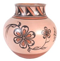 Santo Domingo Pueblo Pottery By Helen Bird