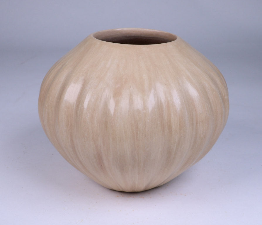 Jemez Pueblo Mellon Jar by Juanita Fragua
