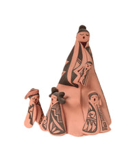 Jemez Pueblo Singing Storyteller Doll with Four Children By Elsie Joe