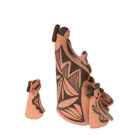 Jemez Pueblo Singing Storyteller Doll with Four Children By Elsie Joe