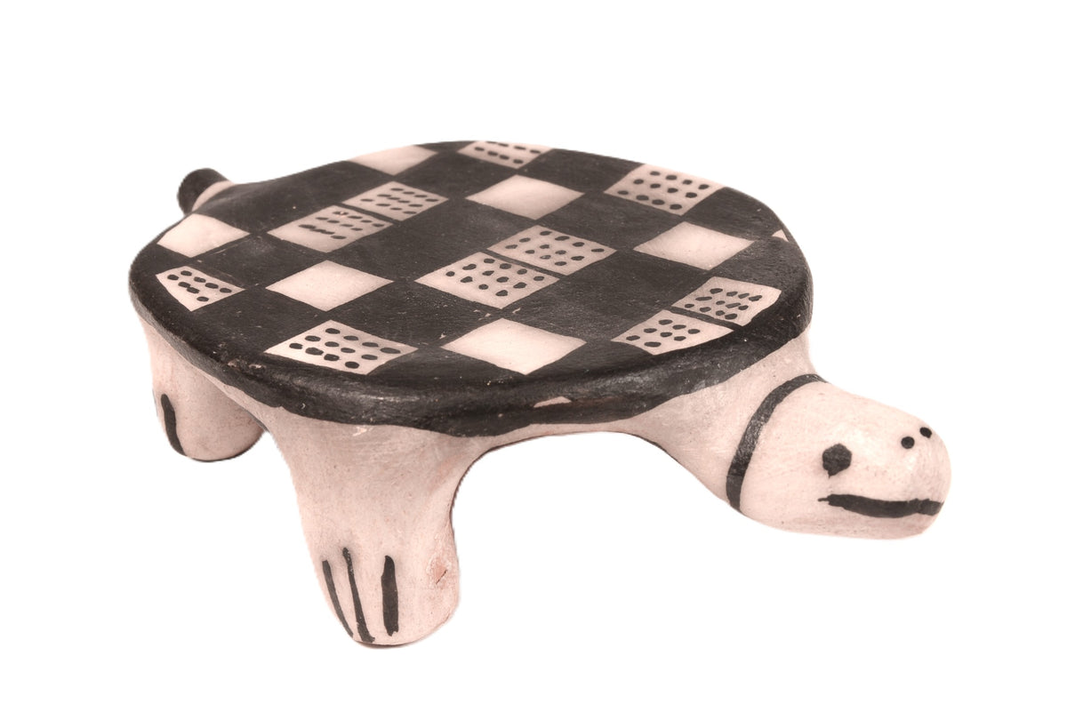 Cochiti Pueblo Turtle Pottery By Guadalupe Ortiz