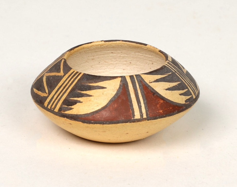 Small Hopi Jar by Dextra Quotskuyva Nampeyo