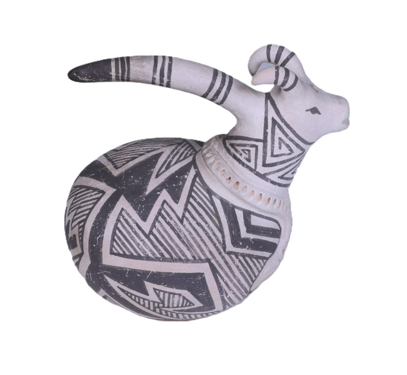 Laguna Pueblo Ram Pottery By Michael Kanteena
