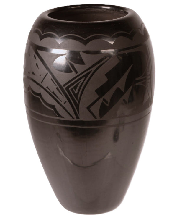 Santa Clara Pueblo Black Pottery By Yolanda Valenda