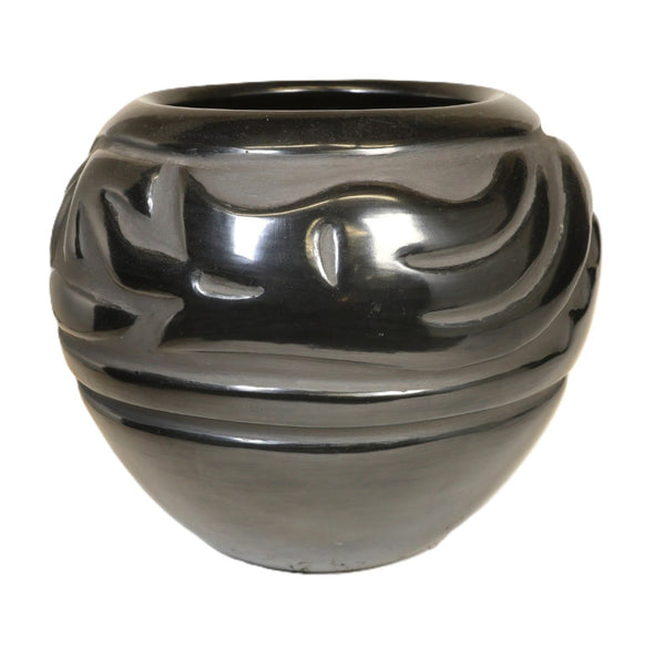 Santa Clara Pueblo Pottery By Arles Evelyn
