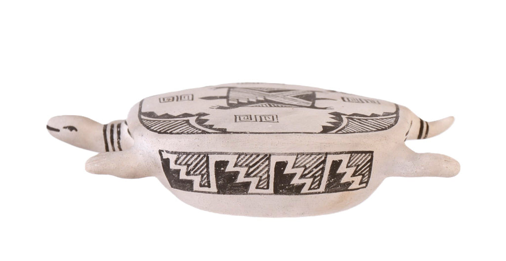 Laguna Pueblo Black and White Pottery Turtle By Kanteena